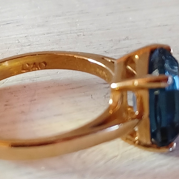 DAC Blue Sapphire and CZ Gold Ring - Picture 9 of 9